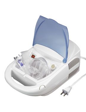 Air compressing nebulizer